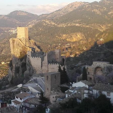 Casa Rural Castillo La Iruela Bagian luar foto