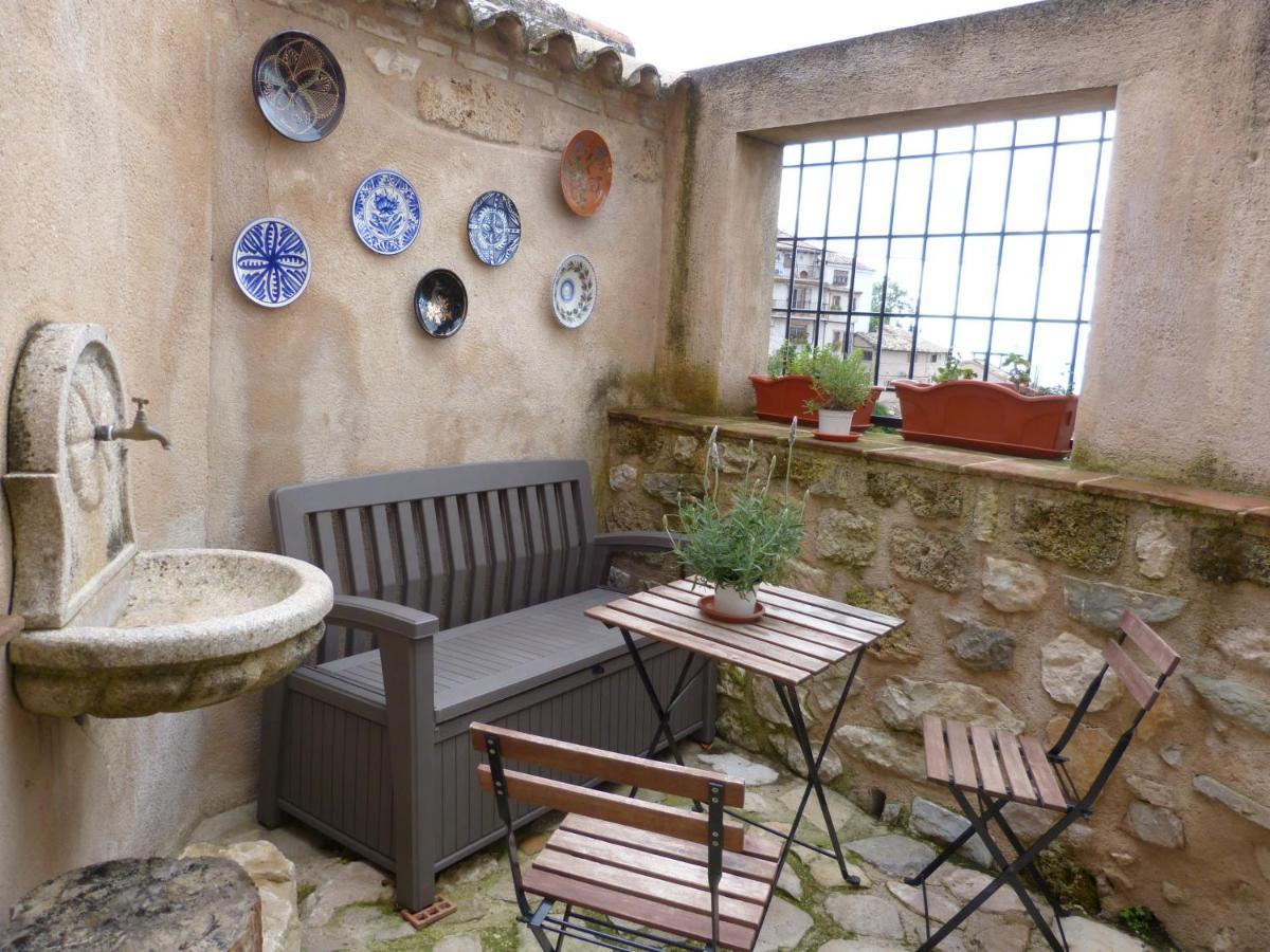 Casa Rural Castillo La Iruela Bagian luar foto