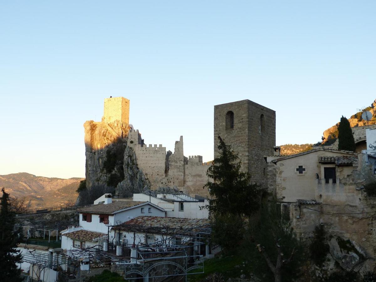 Casa Rural Castillo La Iruela Bagian luar foto