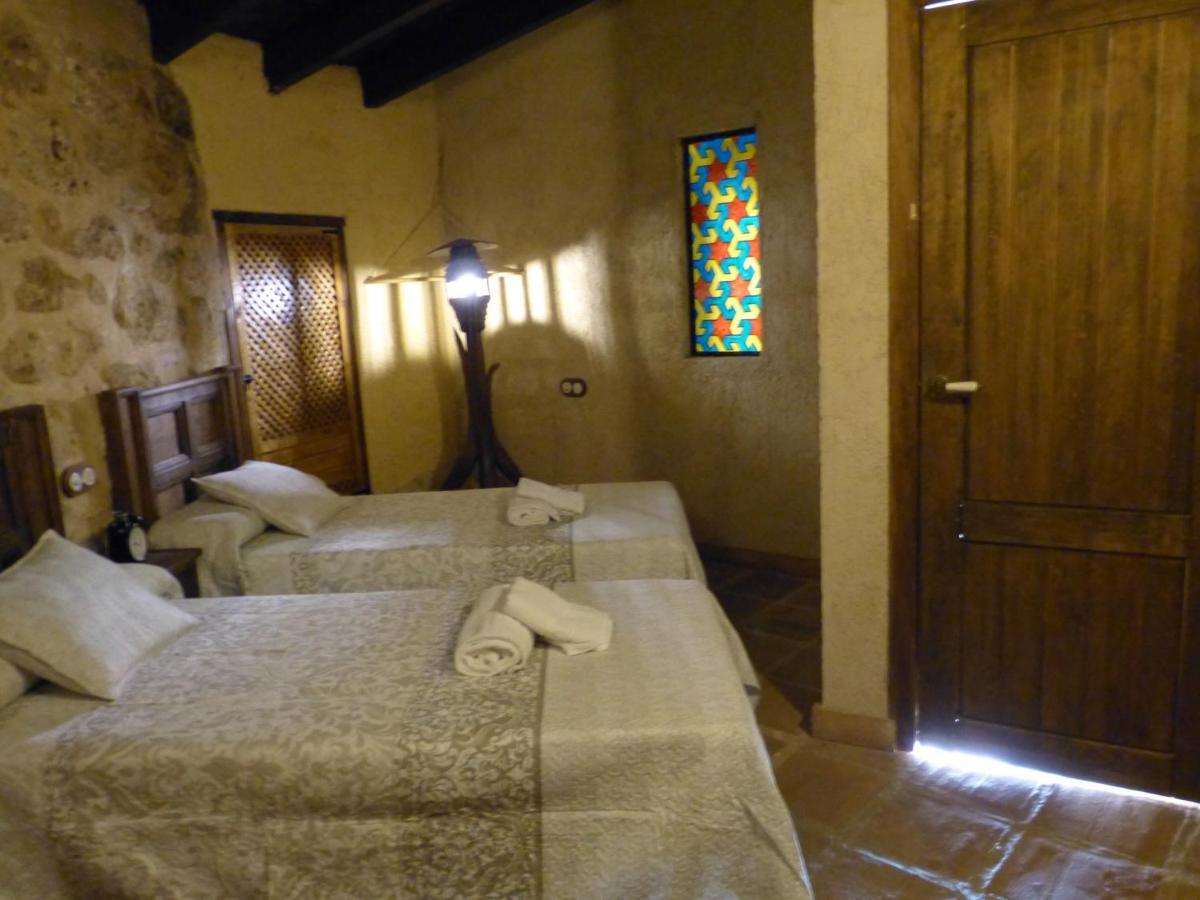 Casa Rural Castillo La Iruela Bagian luar foto
